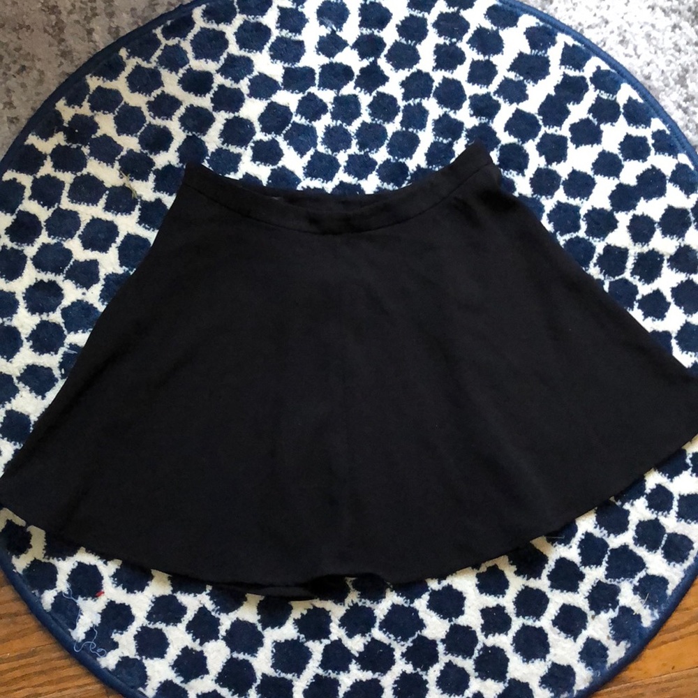 Forever 21 Size Small black Skater Skirt